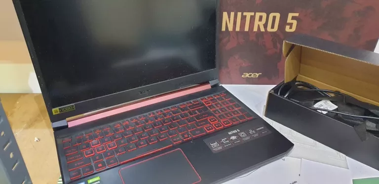 LAPTOP ACER NITRO 5 AN515-54-551F+PUDEŁKO