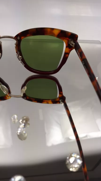 OKULARY PRZECIWSŁONECZNE DAMSKIE SALVATORE FERRAGAMO SF886S-207-48