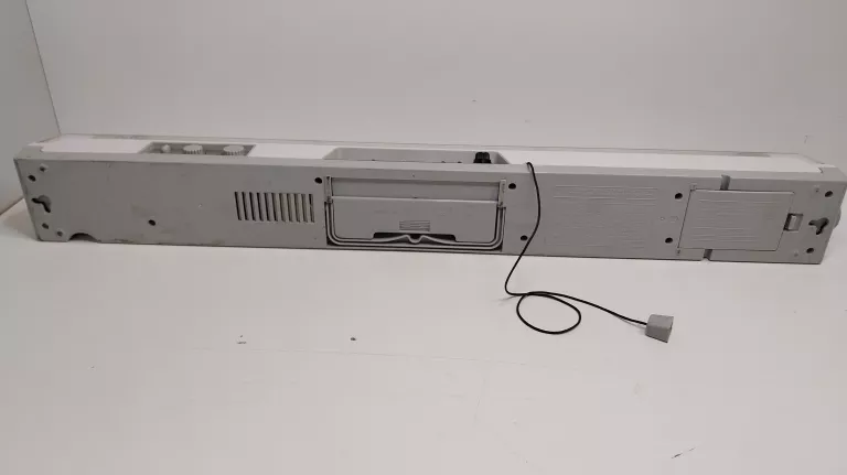 LAMPA JARZENIOWA PHILIPS Z WBUDOWANYM RADIEM FM/AM