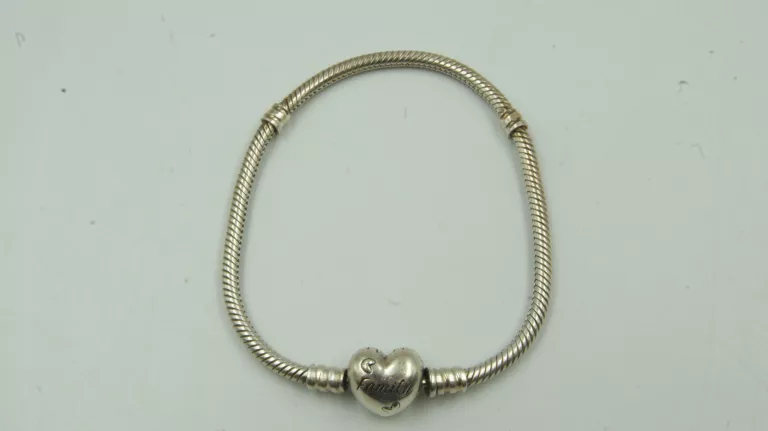 SREBRNA BRANSOLETKA PANDORA 18,5 CM MOMENTS FAMILY