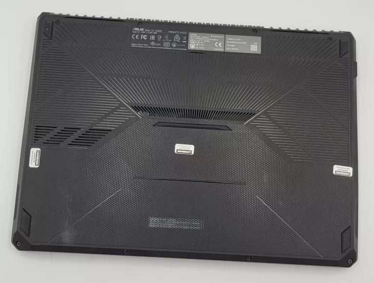 LAPTOP ASUS TUF GAMING 15,6" FX505DY RYZEN 5 3550H 8/256GB RX560X