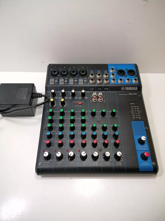 MIKSER AUDIO YAMAHA MG 10