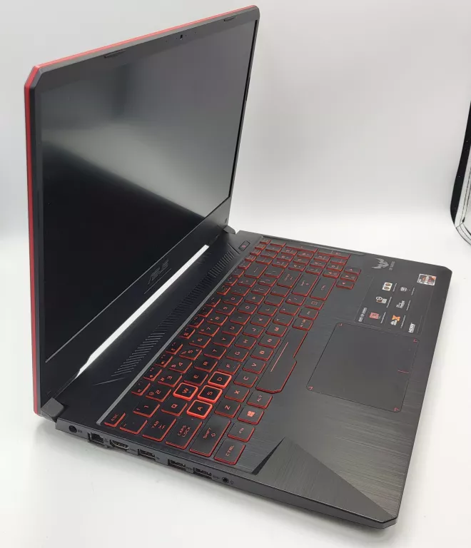 LAPTOP ASUS TUF GAMING 15,6" FX505DY RYZEN 5 3550H 8/256GB RX560X