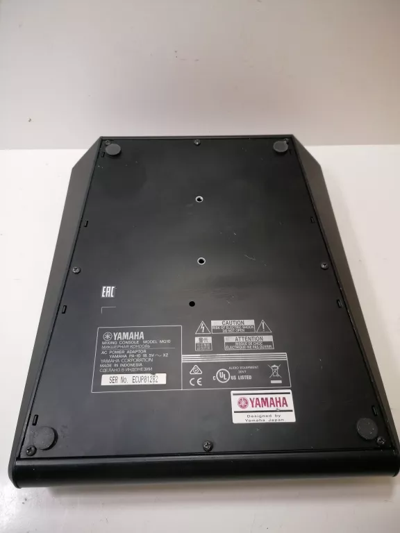 MIKSER AUDIO YAMAHA MG 10