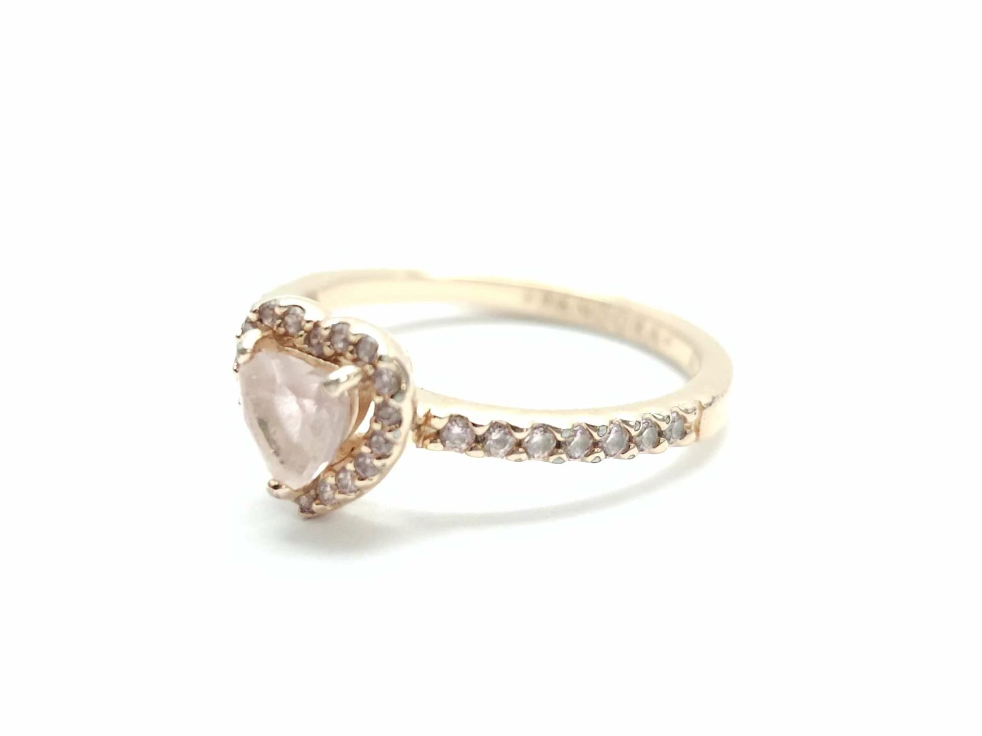 pierscionek-lsniace-wypukle-serce-pandora-rozmiar-12-material-15835-16777216