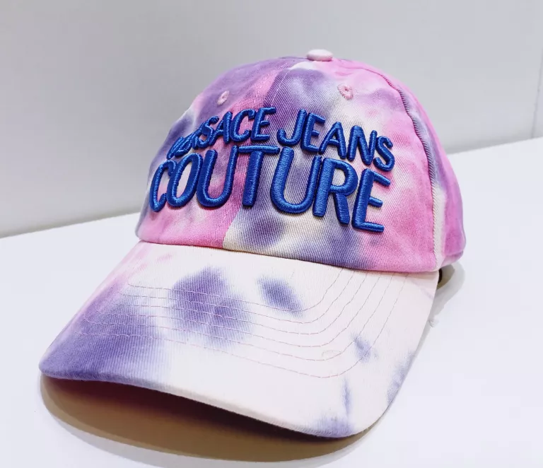 CZAPKA Z DASZKIEM VERSACE JEANS COUTURE 72VAZK20