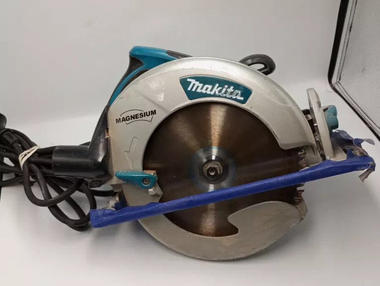 PIŁA TARCZOWA MAKITA 5008MG 1800 W 30 MM