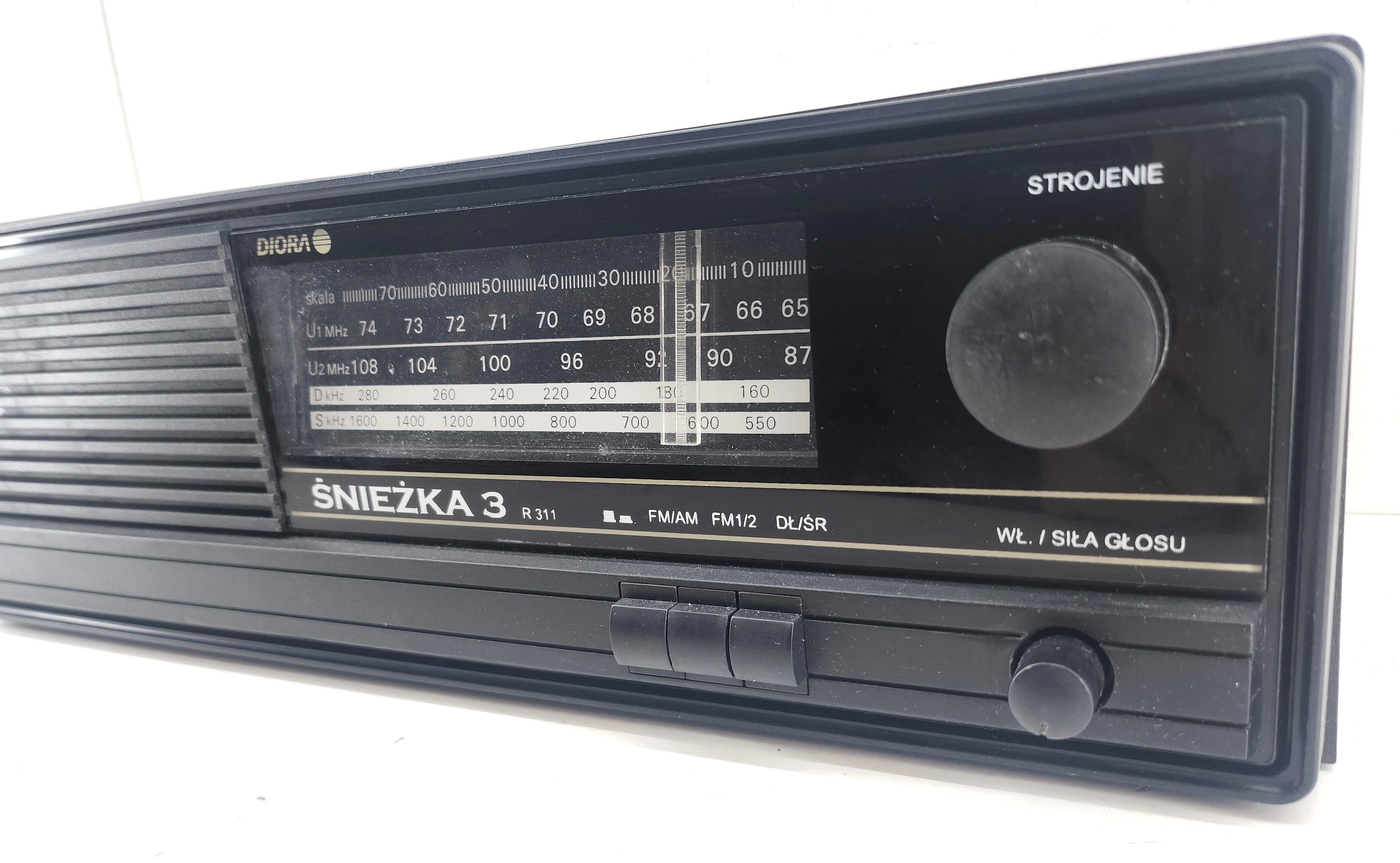 radio-diora-sniezka-3-prl-super-stan-stan-uzywany