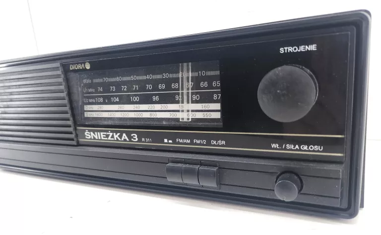 radio-diora-sniezka-3-prl-super-stan-stan-uzywany