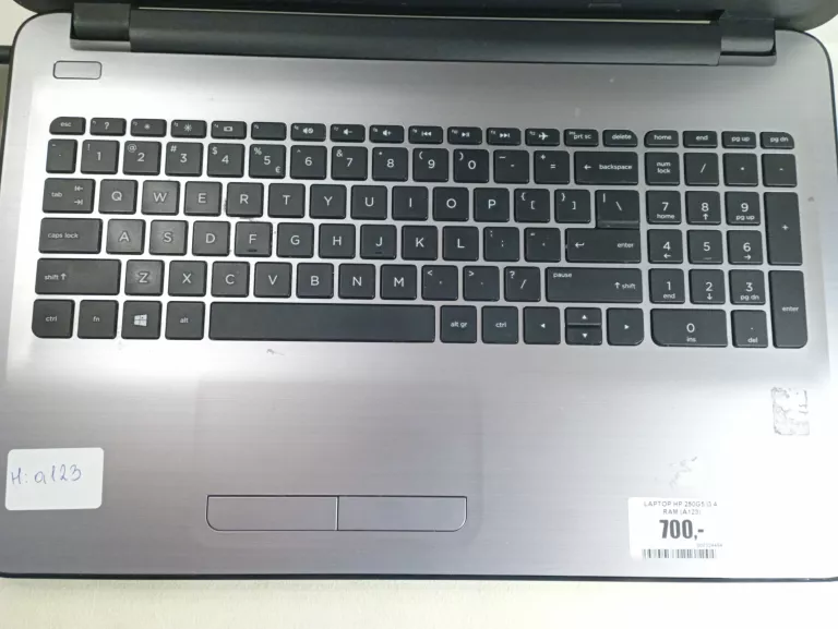 laptop-hp-250g5-i3-4-ram-seria-procesora-intel-core-i3