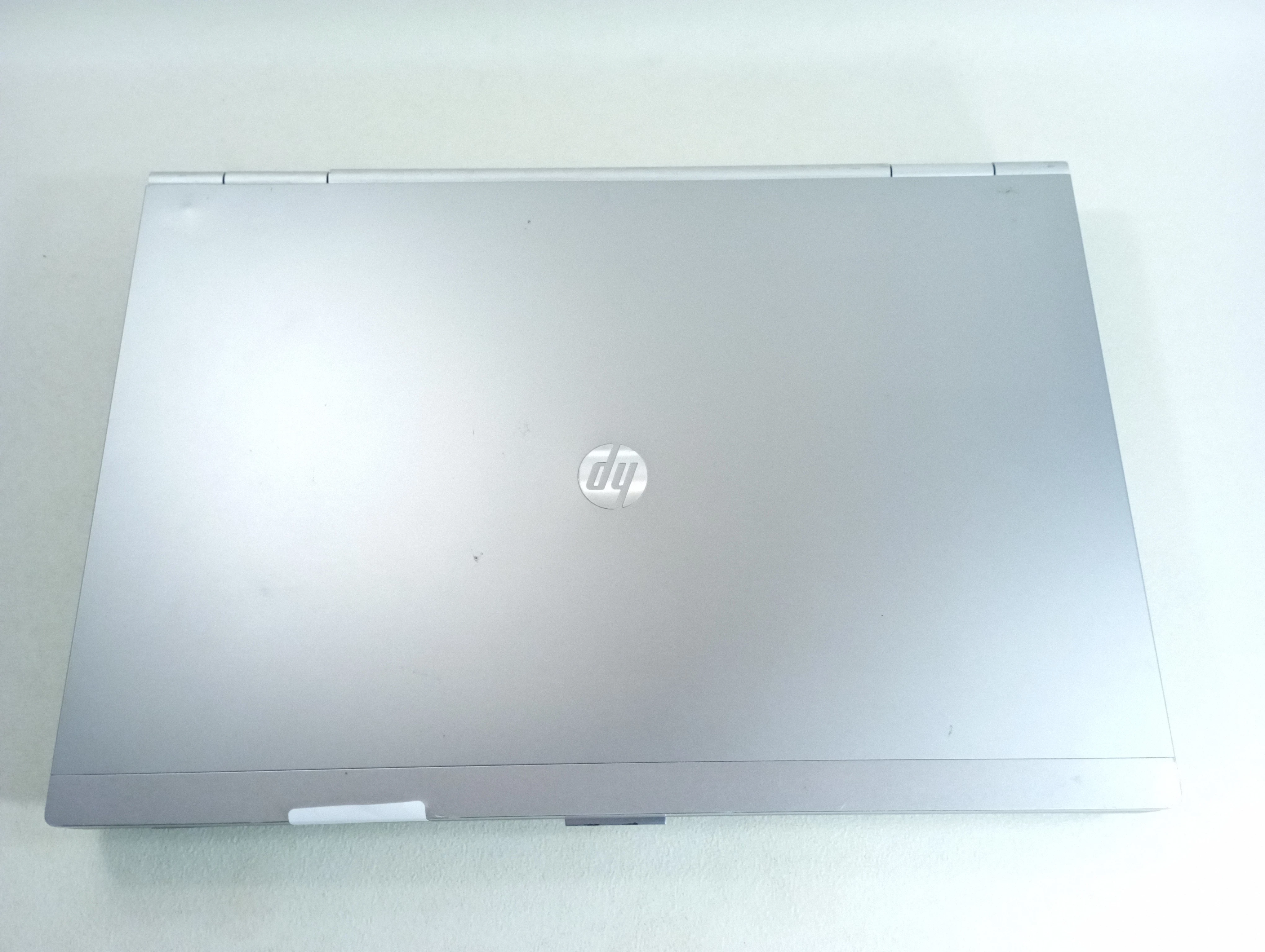 laptop-hp-elitebook-8460pi3-seria-procesora-intel-core-i3