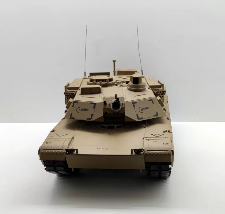 HENG LONG CZOŁG NA ZDALNE STEROWANIE M1A2 ABRAMS  RC 1.16