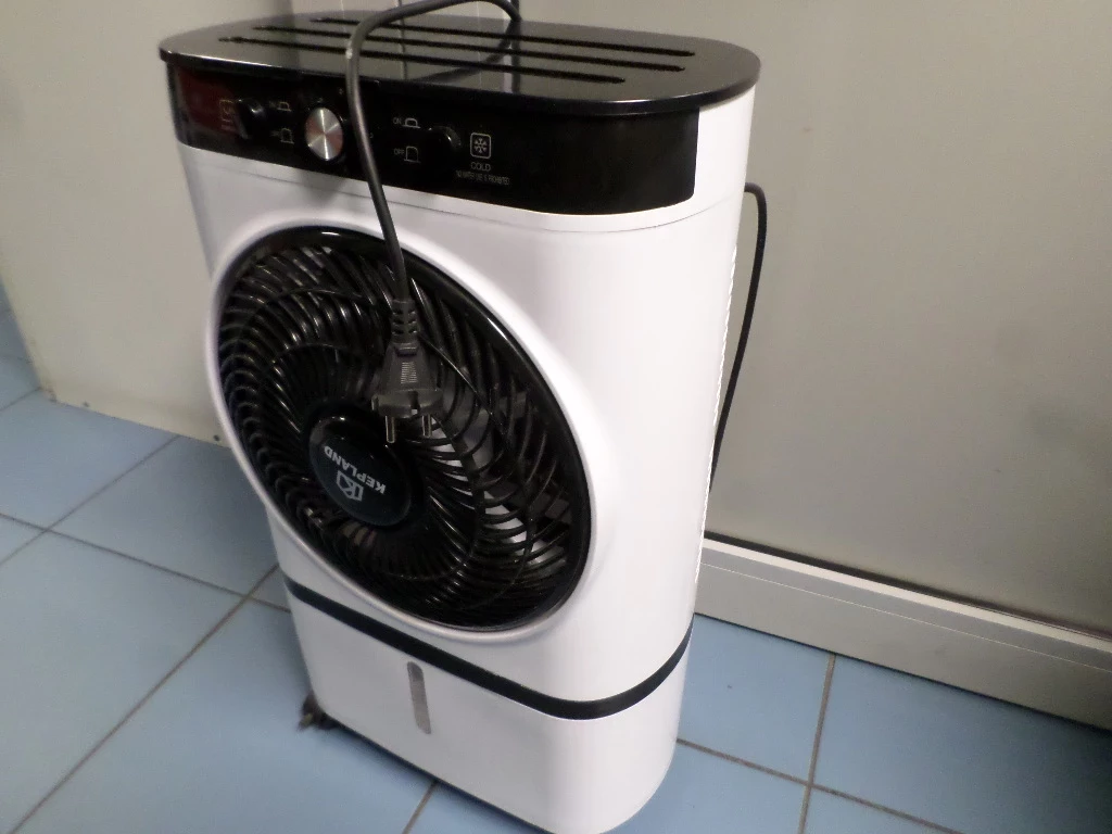 kepland-klimatyzer-65w-stan-11323-2