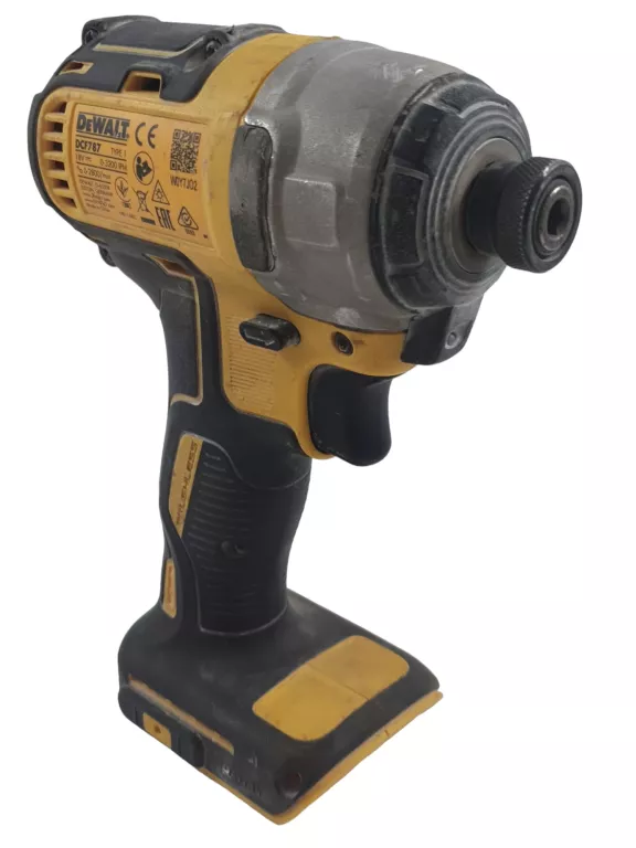 zestaw-elektronarzedzi-dewalt-zakretarka-787-wkretarka-udarowa-778-opakowanie-235825-392089