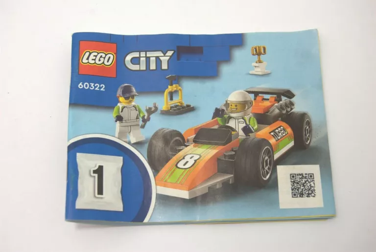 LEGO CITY 60322 SAMOCHÓD WYŚCIGOWY