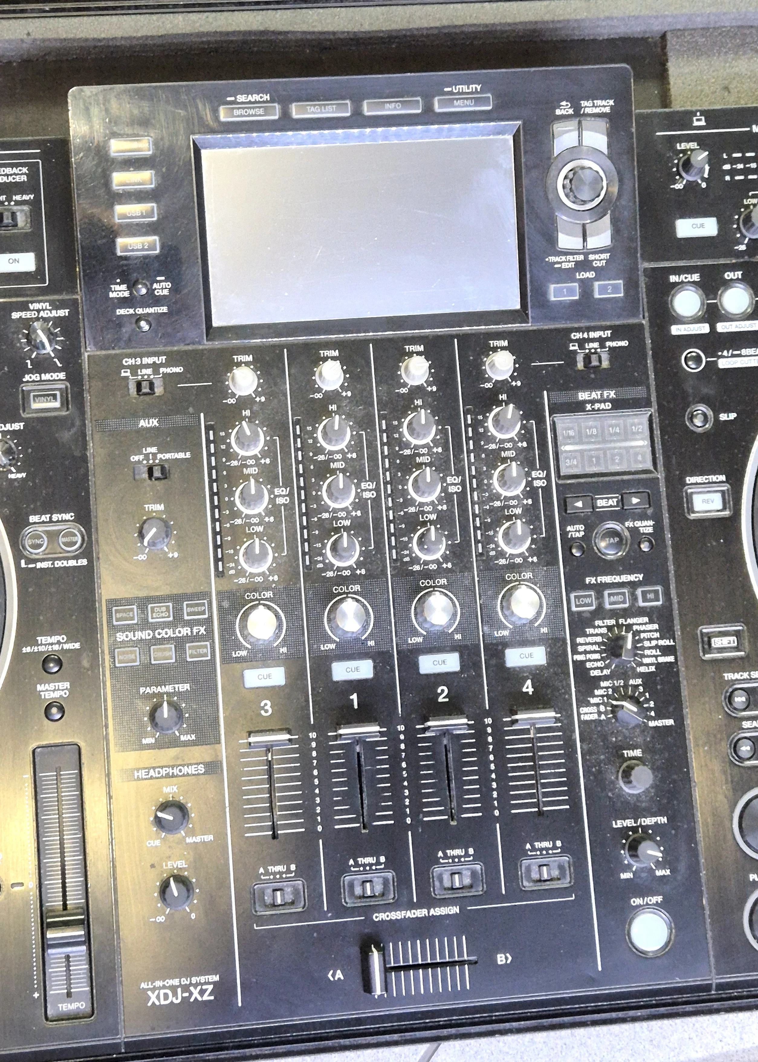 mikser-pioneer-xdj-xz-case-stan-uzywany