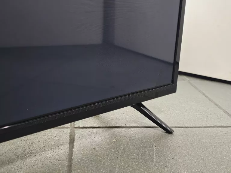 telewizor-thomson-32hd3301-led-32-pilot-bez-klapki-typ-telewizora-led