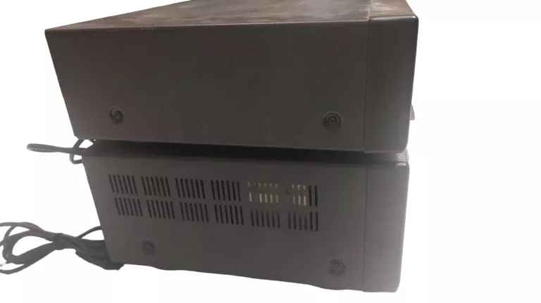 ONKYO DX-7011 + ONKYO TX-8270 2.1 + BOSE ACOUSTIMASS 3 SERIES II SUBWOOFER