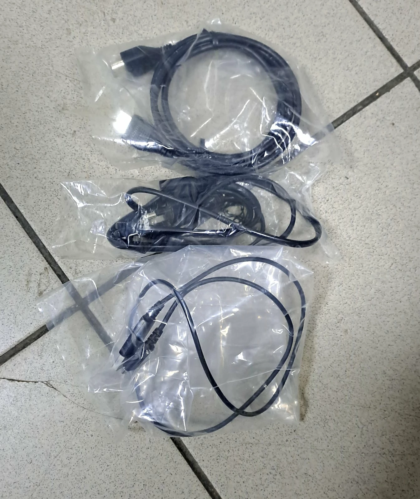 konsola-ps4-pro-1tbpad-okazja-wersja-playstation-4-pro