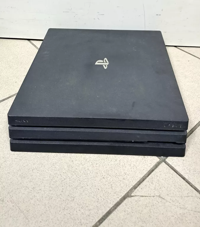 konsola-ps4-pro-1tbpad-okazja-kod-producenta-9753414