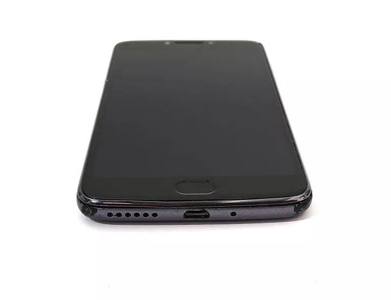 TELEFON MOTOROLA MOTO E4 PLUS OPIS