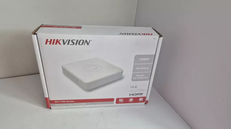 REJESTRATOR KAMER HIKVISION DS-7100