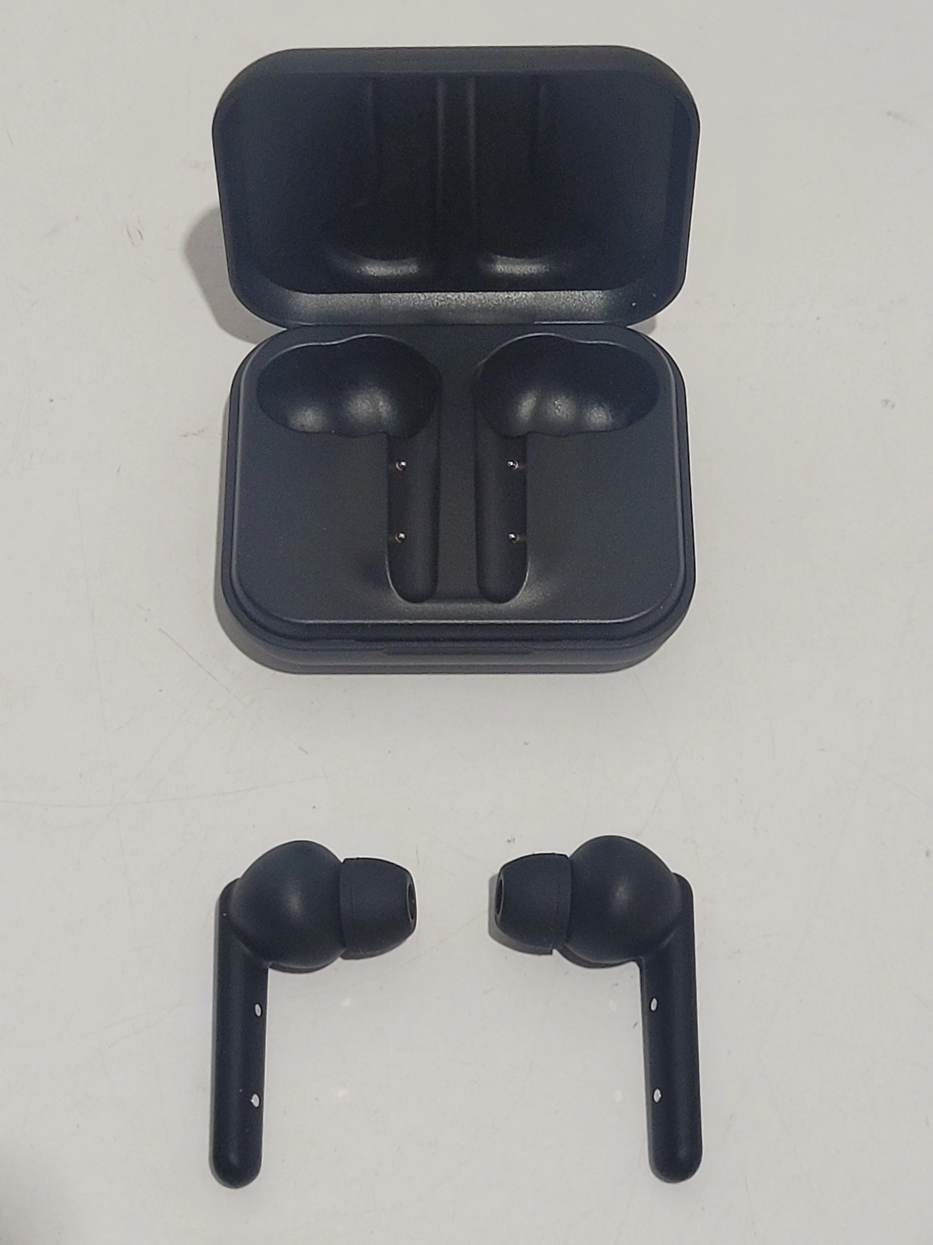 sluchawki-bezprzewodowe-urbanista-paris-zestaw-rodzaj-sluchawek-203681-217753