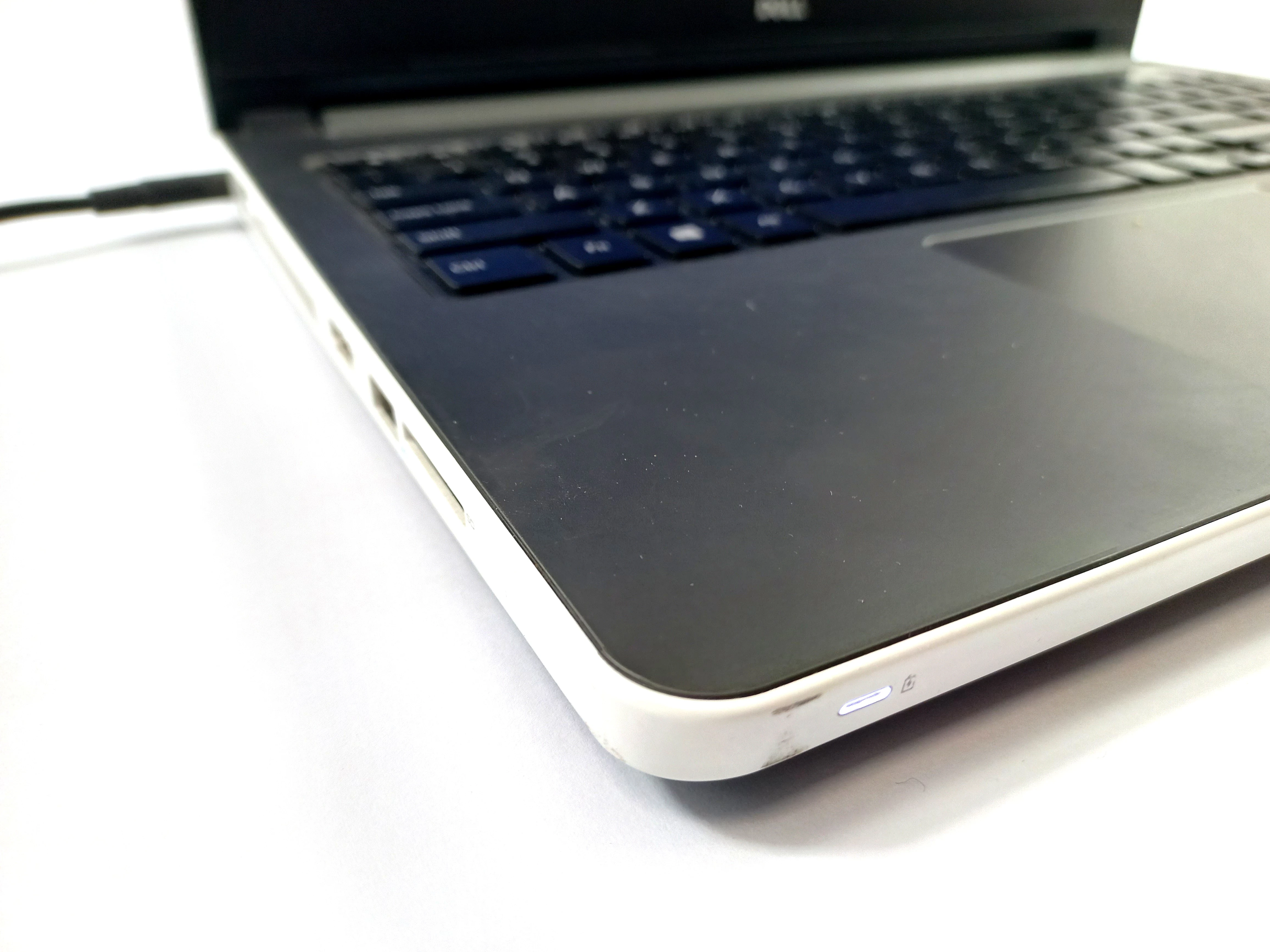 laptop-dell-vosto-intel-core-i5-6200u8gb512gb-ttyfja00-rozdzielczosc-px-1366-x-768