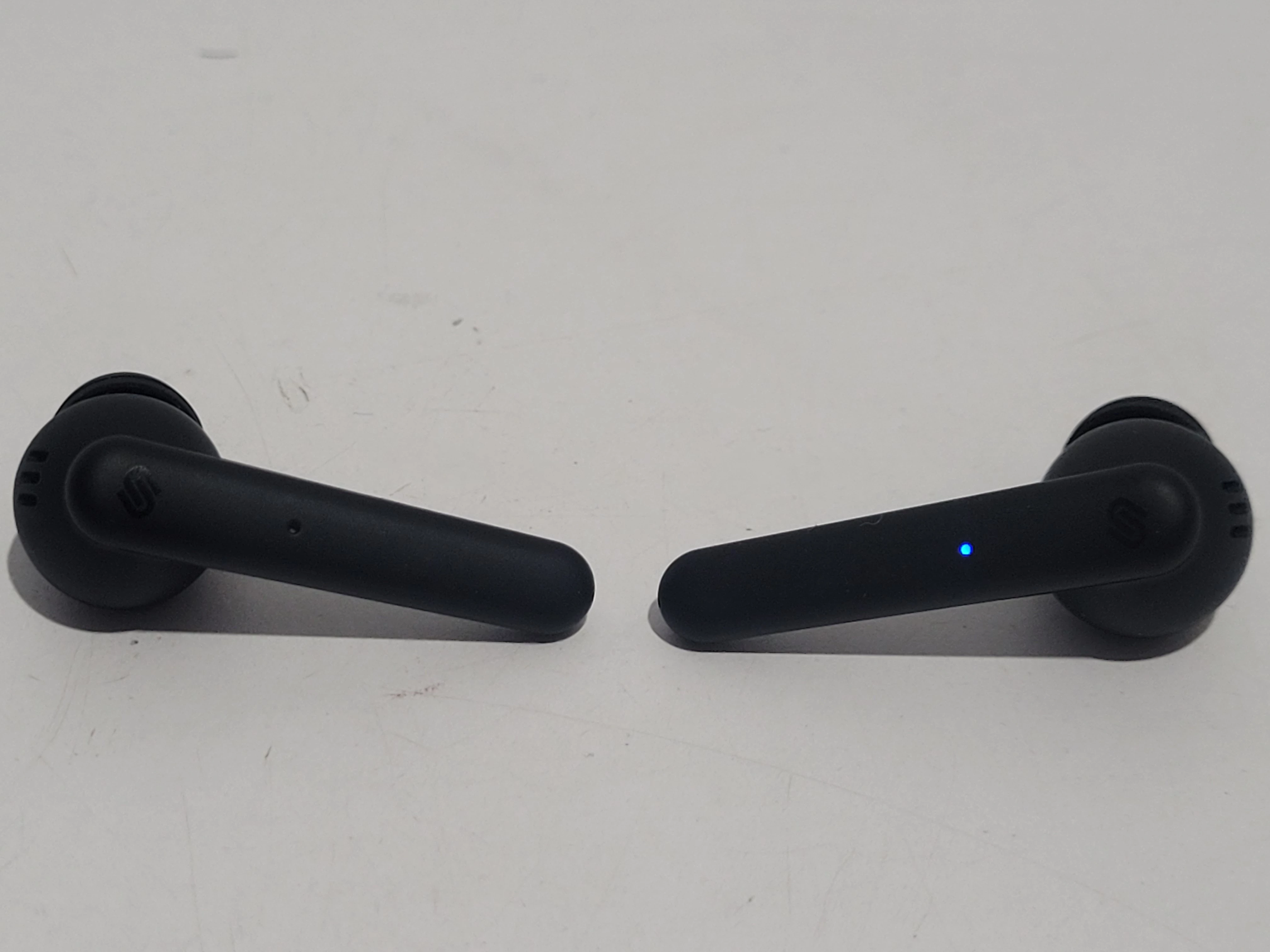 sluchawki-bezprzewodowe-urbanista-paris-zestaw-transmisja-sygnalu-203713-217785