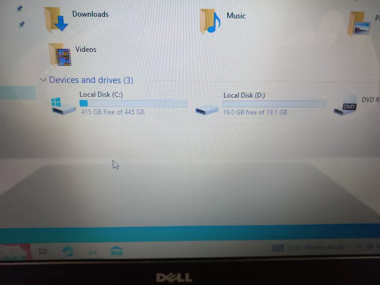 laptop-dell-vosto-intel-core-i5-6200u8gb512gb-ttyfja00-przekatna-ekranu-17