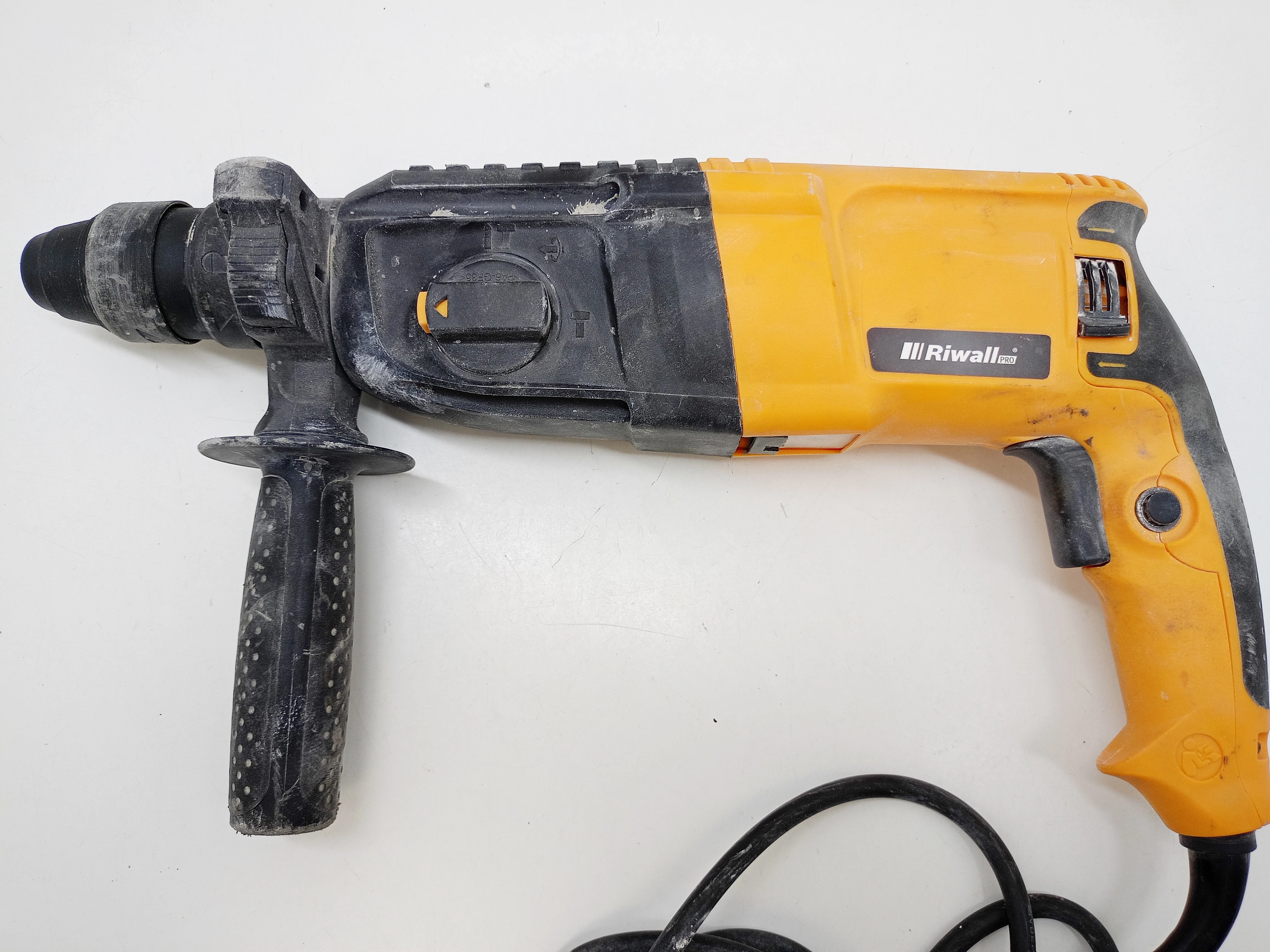 mlotowiertarka-riwall-pro-sds-plus-2800-w-marka-riwall-pro