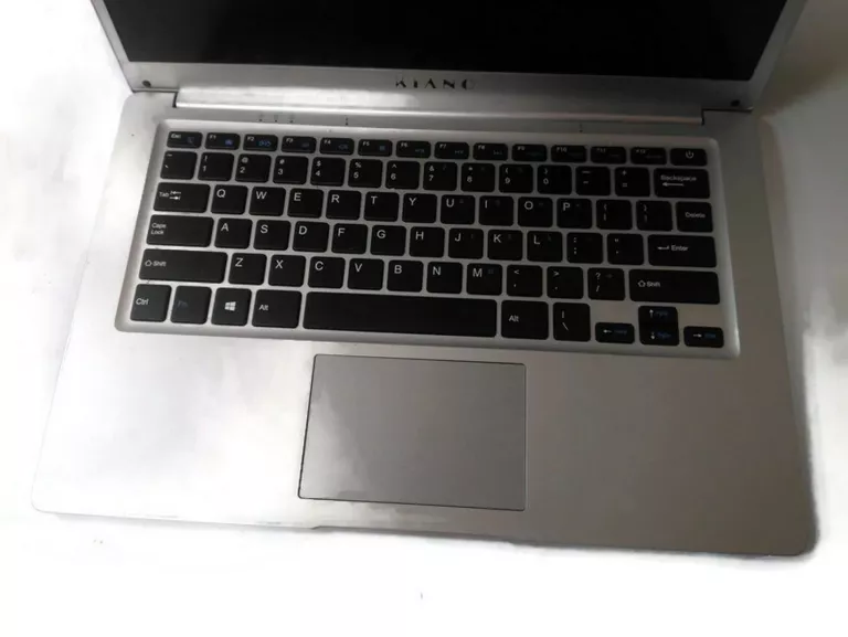 LAPTOP KIANO SLIMNOTE 14.2 (USZK. WEJŚCIE ŁAD.)