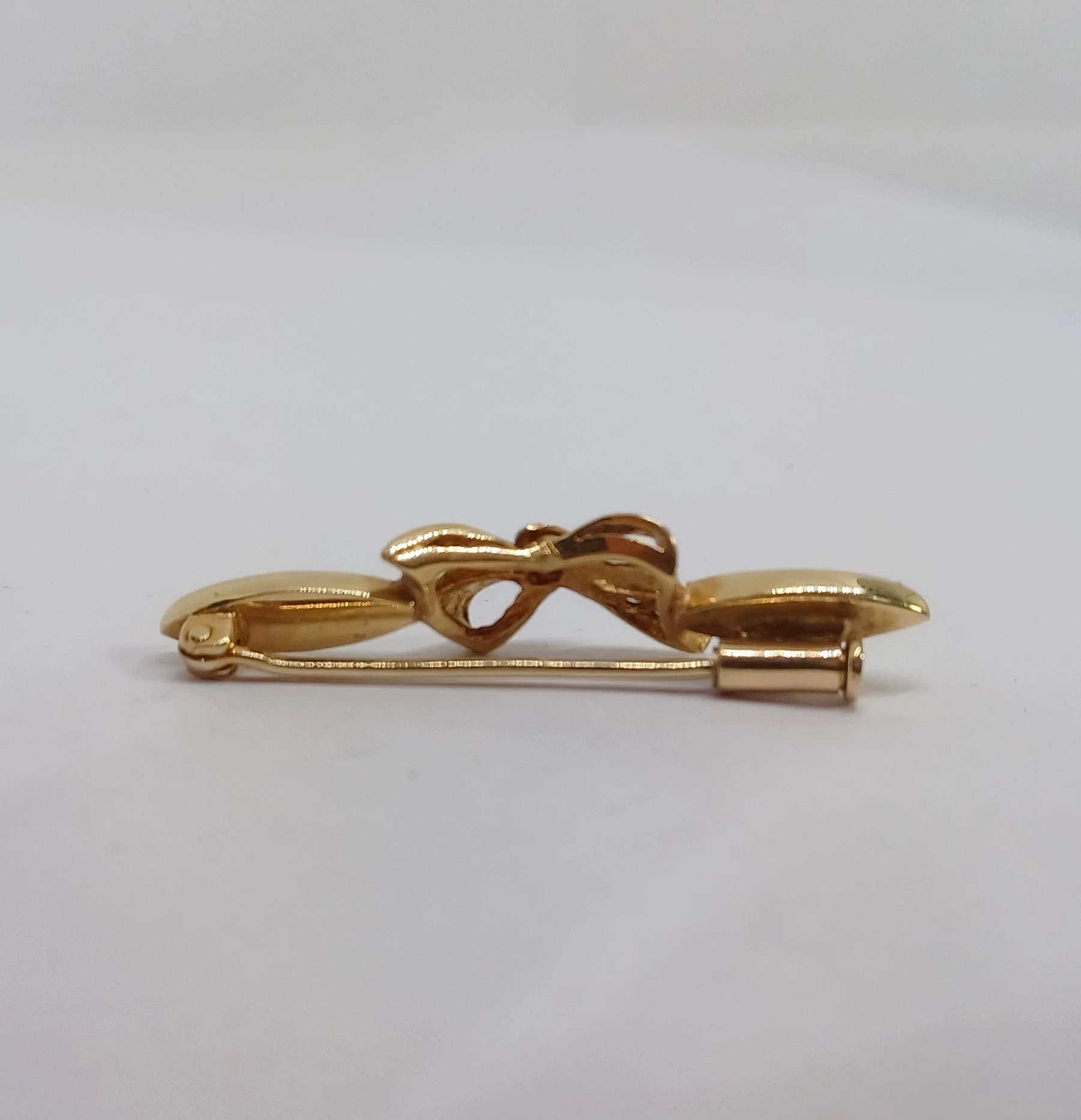 zlota-broszka-kokardka-585-14k-w482-ean-gtin-5905868206951