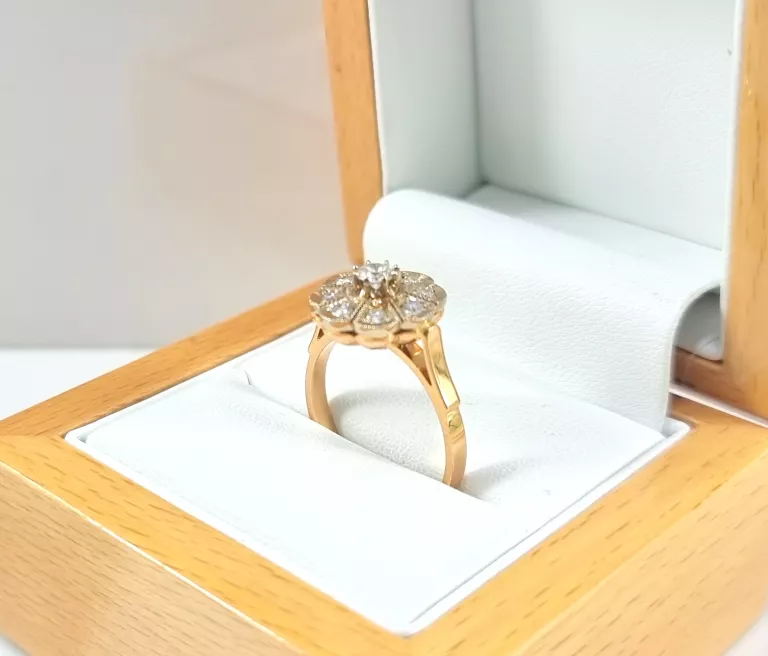 ZŁOTY PIERŚCIONEK Z DIAMENTAMI 0.40CT P585 4.54G R16