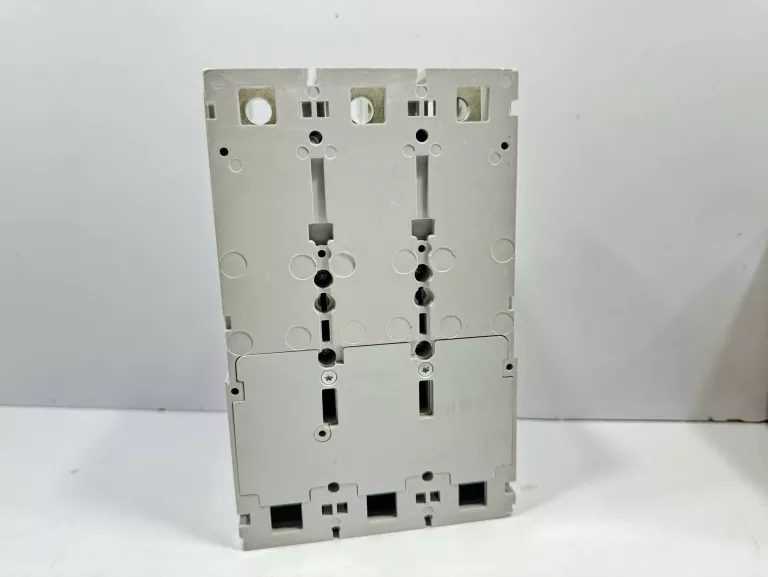 ROZŁĄCZNIK MOCY 3P 250A DPX3 PUD