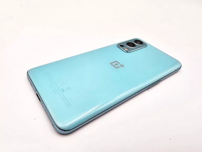 TELEFON ONEPLUS NORD 2 5G 8/128 (OPIS)