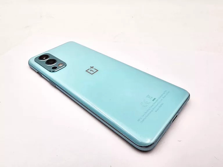 TELEFON ONEPLUS NORD 2 5G 8/128 (OPIS)