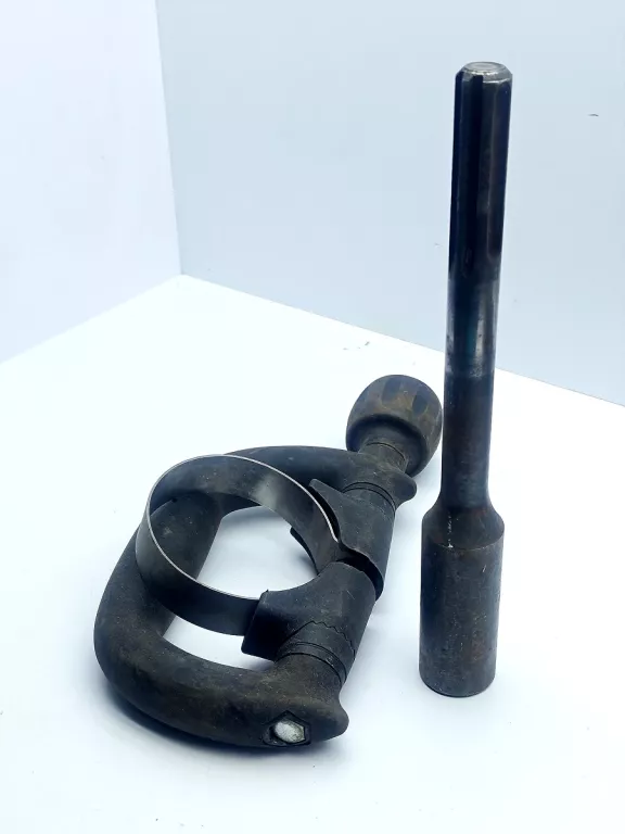 MŁOT WYBURZENIOWY DEWALT D25872K 8.8 KG SDS-MAX