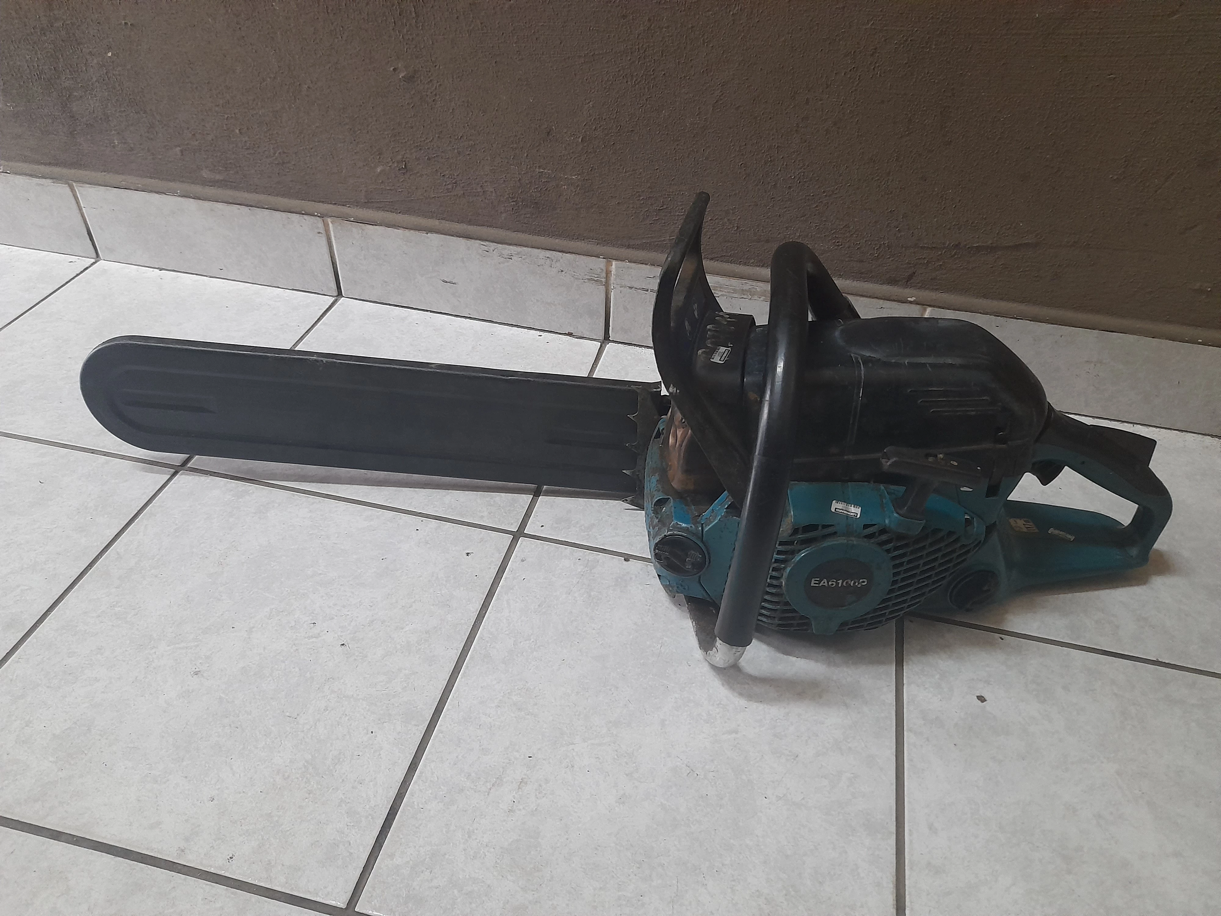 pila-spalinowa-makita-ea6100p-stan-11323-2