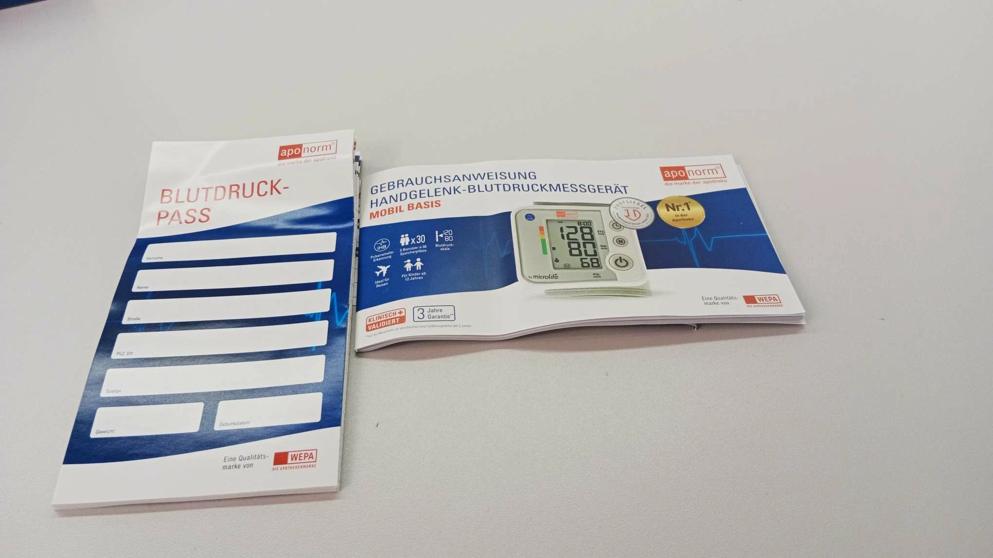 cisnieniomierz-aponorm-microlife-w-pudelku-ean-gtin-750749228745