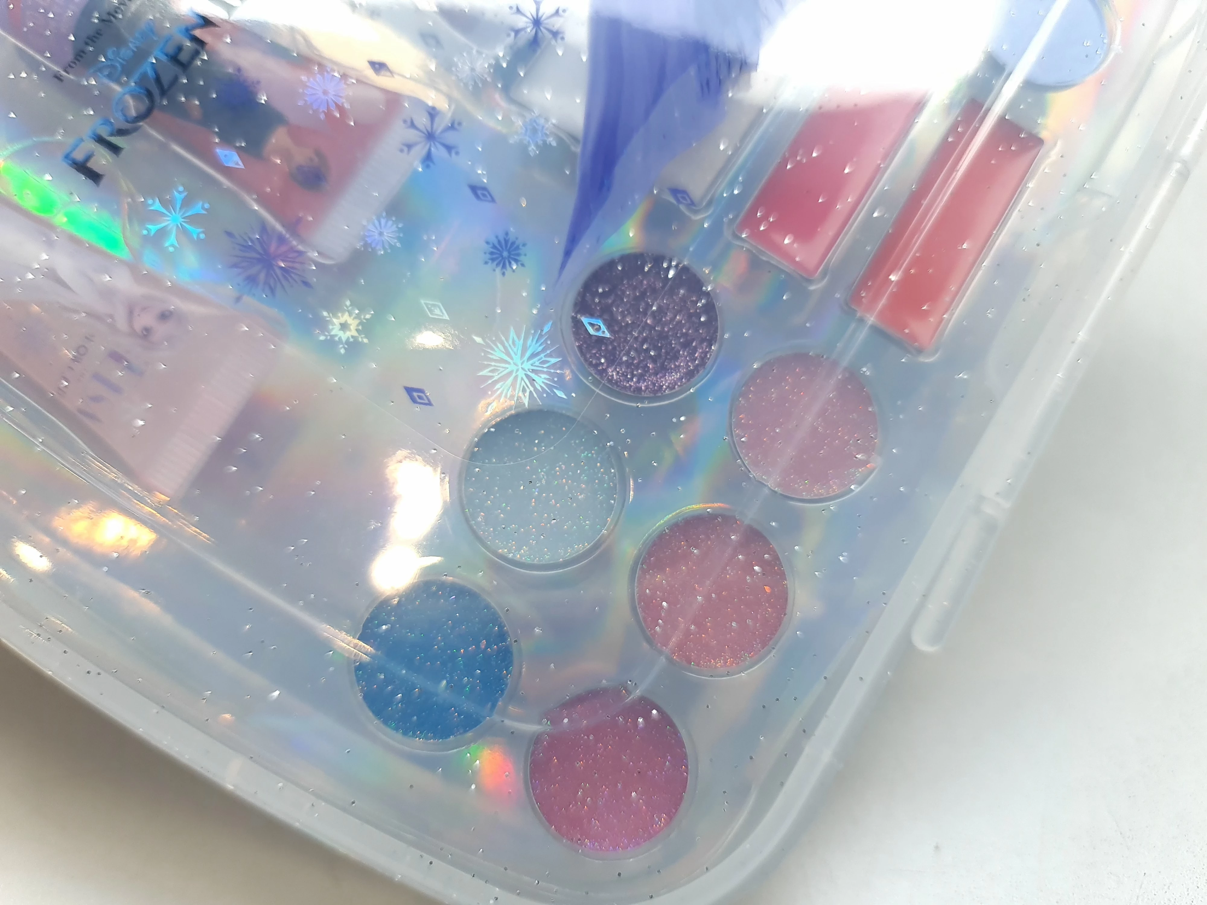 zestaw-do-makijazu-dla-dzieci-claires-kraina-lodu-stan-powystawowy