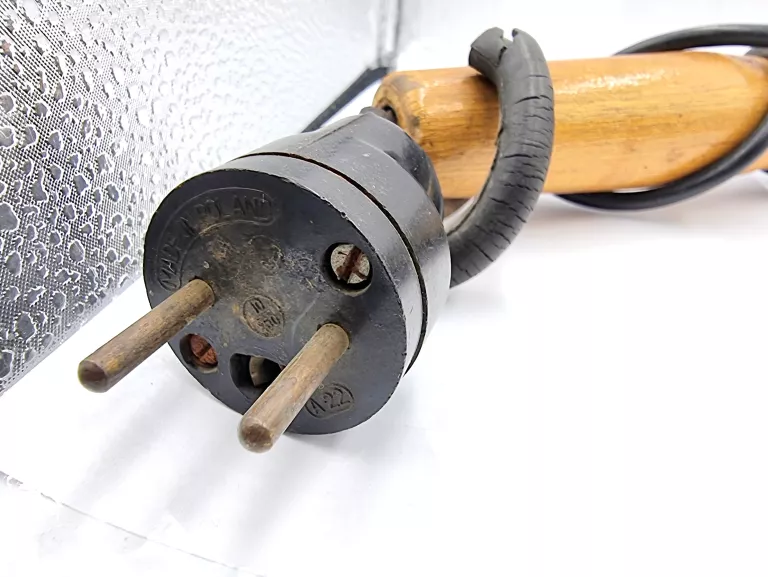 lutownica-do-blachy-drewniana-raczka-rodzaj-grzalkowa-oporowa