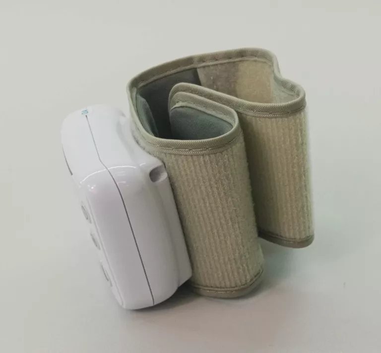 cisnieniomierz-aponorm-microlife-w-pudelku-rodzaj-209398-239006