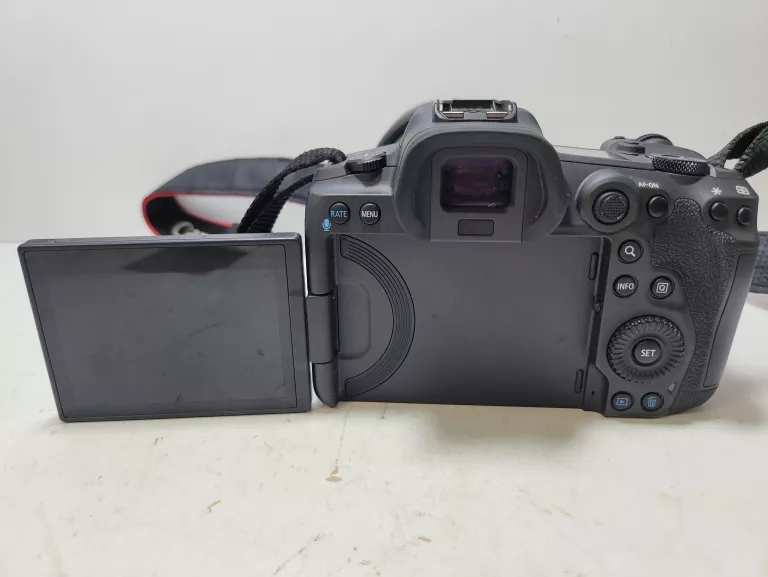 aparat-canon-eos-r5-obiektyw-rf-24-105mm-f4l-is-usm-gwarancja-ean-gtin-0050332192553