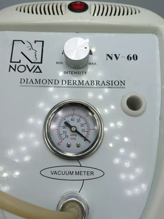 DIAMOND DERMABRASION URZĄDZENIE DO MIKRODERMABRAZJI NV-60