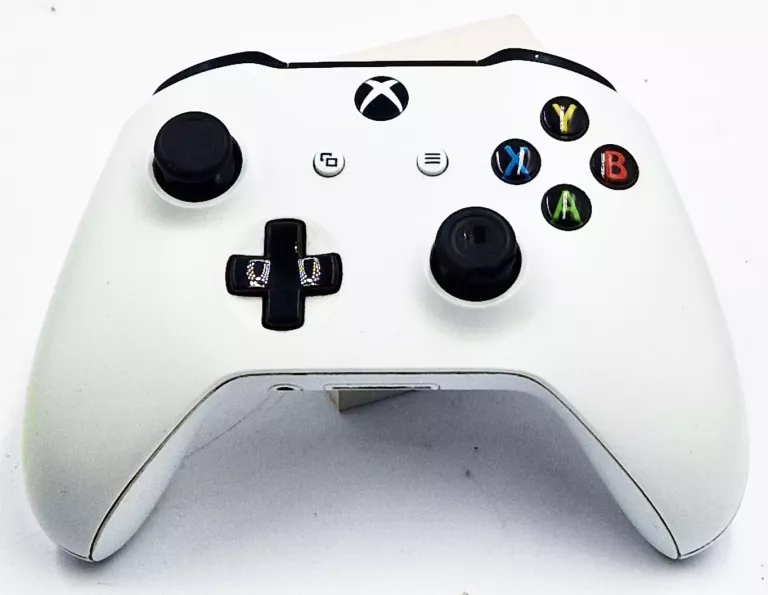 KONSOLA  XBOX X SERIES 1T + PAD