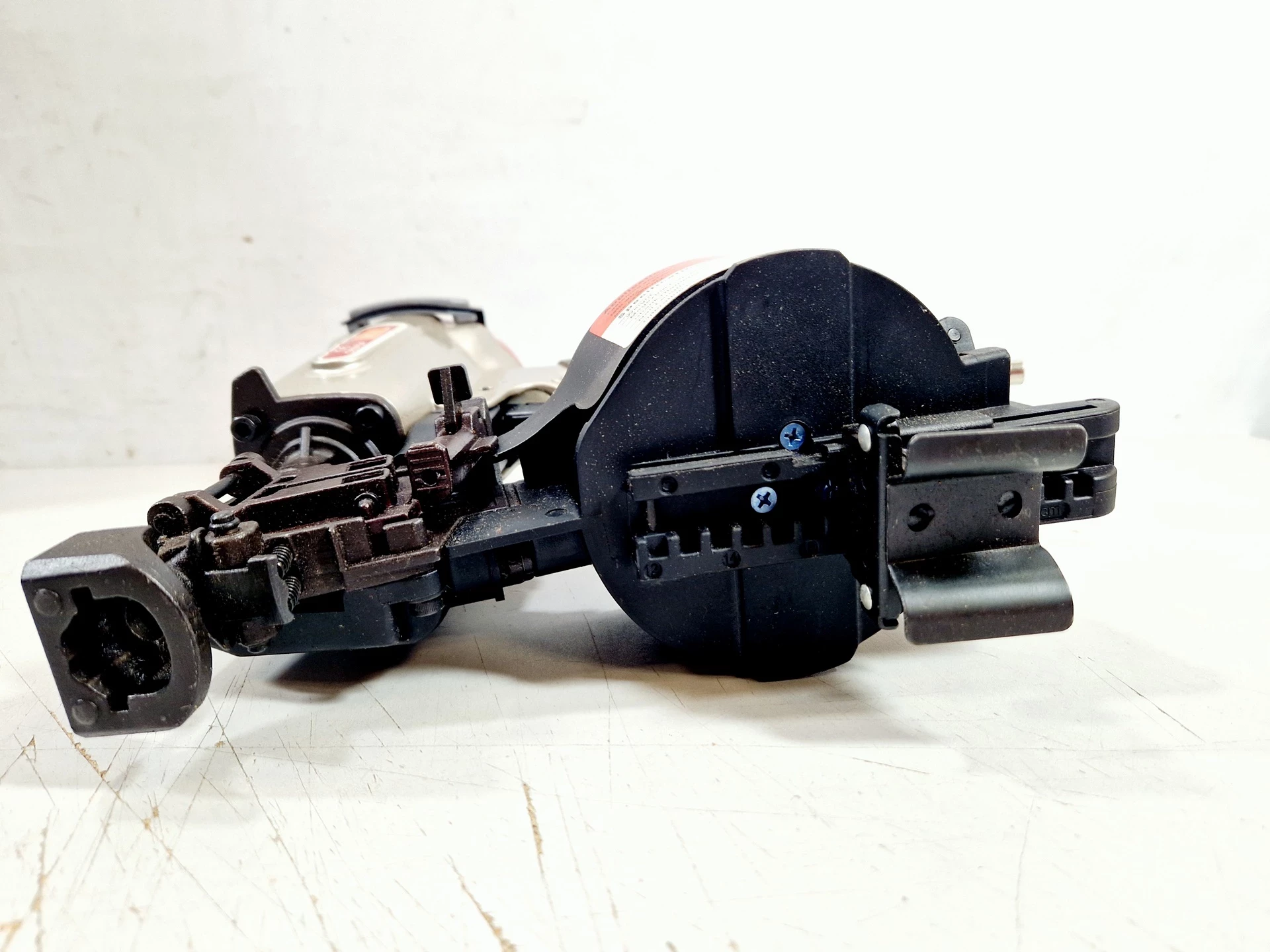 gwozdziarka-rgn-bebnowa-papiarka-crn45a-pneumatyczna-stan-uzywany