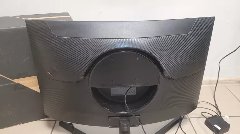 MONITOR LED SAMSUNG ODYSSEY G5 LS27CG552EUXEN 27 " 2560 X 1440 PXFAKTURA