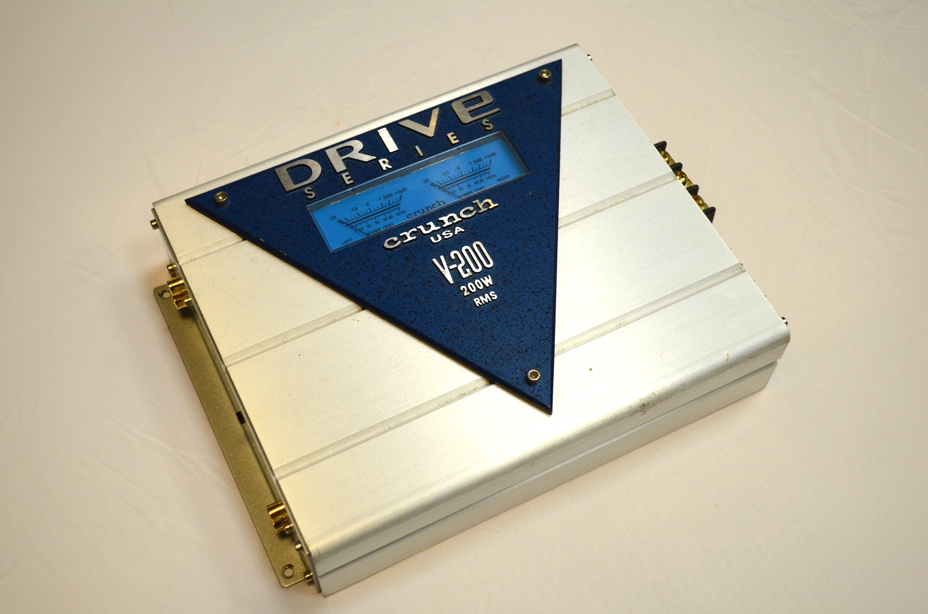 wzmacniacz-crunch-usa-drive-series-v-200-se-kosciuszki-4-jaslo-tsc2-sj