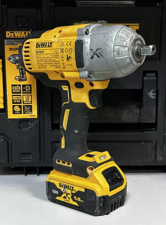 KLUCZ UDAROWY DEWALT DCF899, DWIE BATERIE, ŁADOWARKA, WALIZKA TSTAK